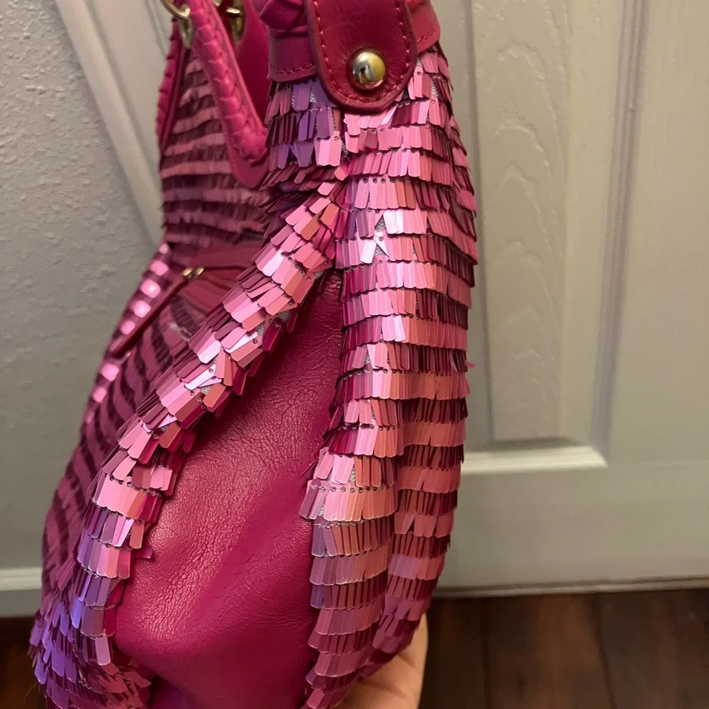 Y2K Sharif Magenta Pink Sequins and Leather flower purse